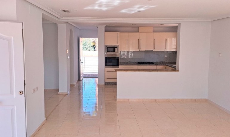 Herverkoop - Finca / Landgoed -
Catral - Catral - Country