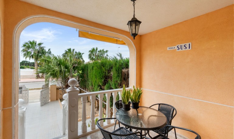 Venta - Casa -
San Javier