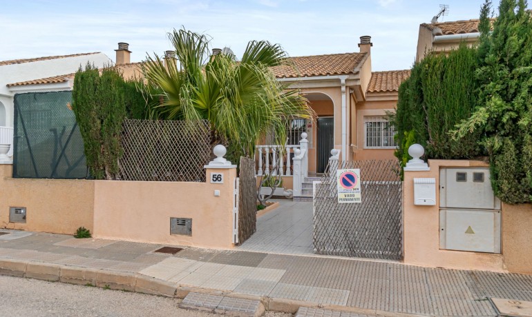 Venta - Casa -
San Javier