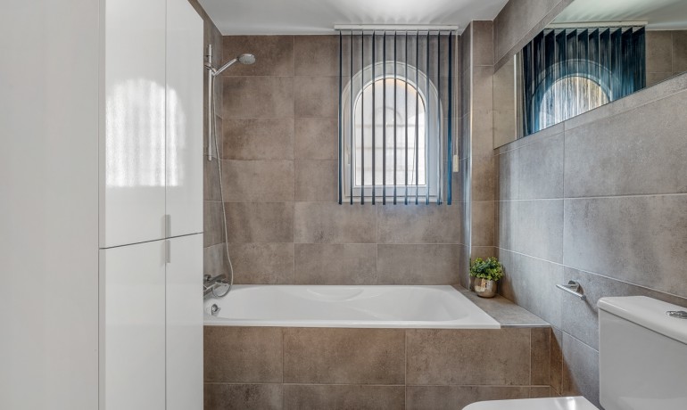 Herverkoop - Apartment / Flat * -
Altea* - Mascarat*