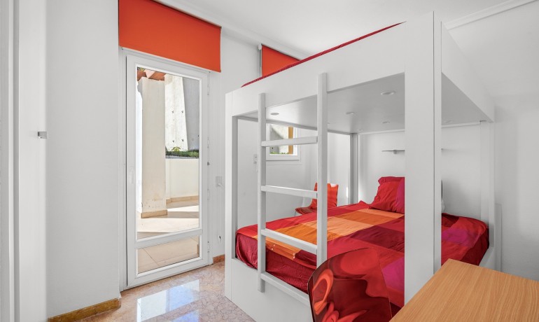 Herverkoop - Apartment / Flat * -
Altea* - Mascarat*