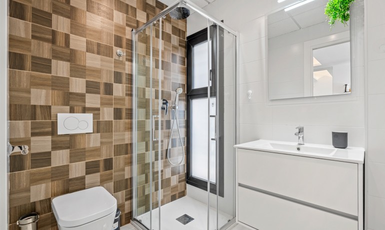 Herverkoop - Apartment / Flat * -
Guardamar del Segura* - El Raso*