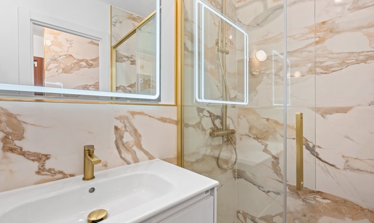 Herverkoop - Appartement / Flat -
Orihuela Costa* - Punta Prima