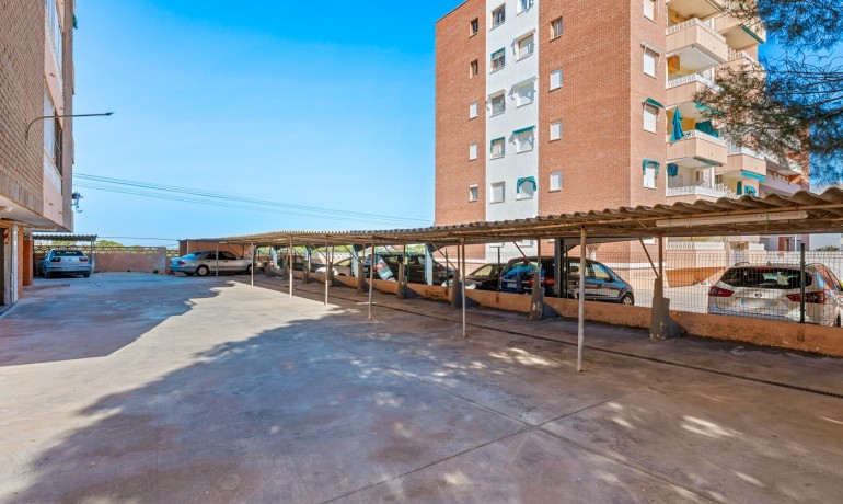 Herverkoop - Appartement / Flat -
Orihuela Costa* - Punta Prima