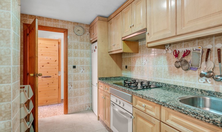 Herverkoop - Appartement / Flat -
Arenales del Sol - Segunda linea playa