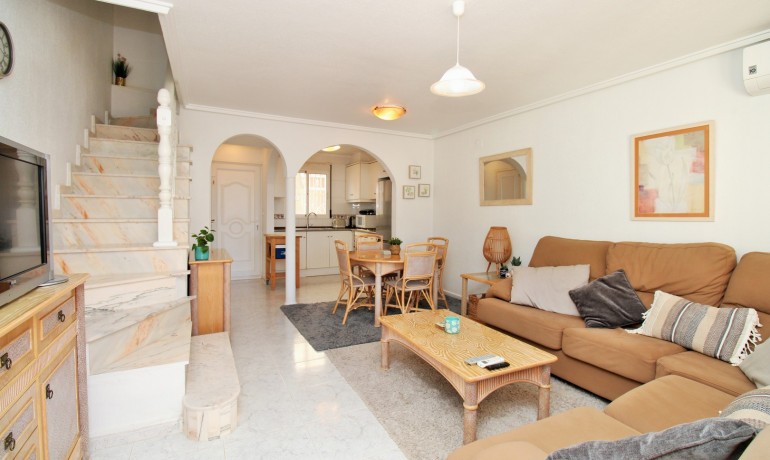 Herverkoop - Huis -
Playa Flamenca