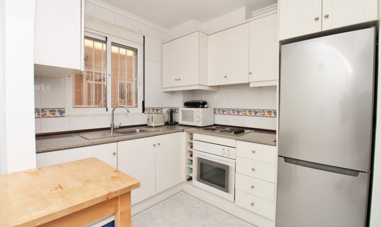 Herverkoop - Huis -
Playa Flamenca