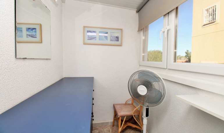 Herverkoop - Huis -
Playa Flamenca