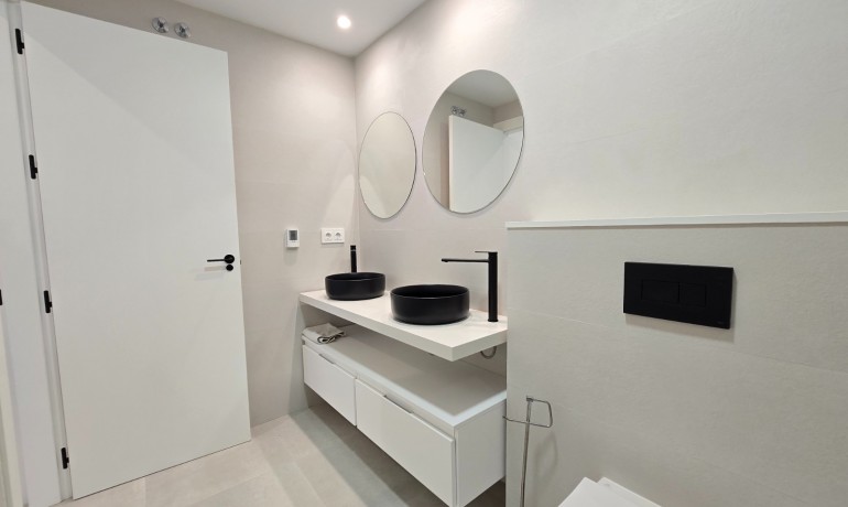 Herverkoop - Apartment / Flat * -
Pilar de la Horadada *