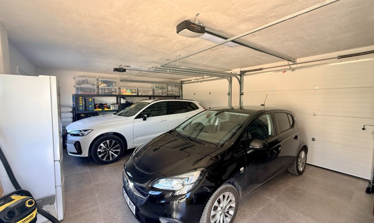 Herverkoop - Villa -
Macisvenda