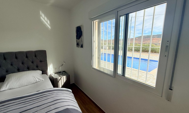 Herverkoop - Villa -
Macisvenda