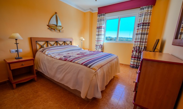 Venta - Apartamento / piso -
Guardamar del Segura - El Eden