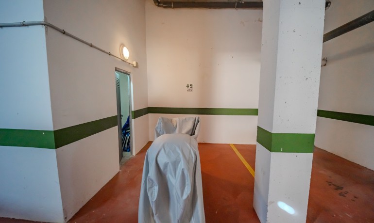 Venta - Apartamento / piso -
Guardamar del Segura - El Eden