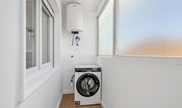 Venta - Apartamento / piso -
Orihuela Costa - Punta Prima