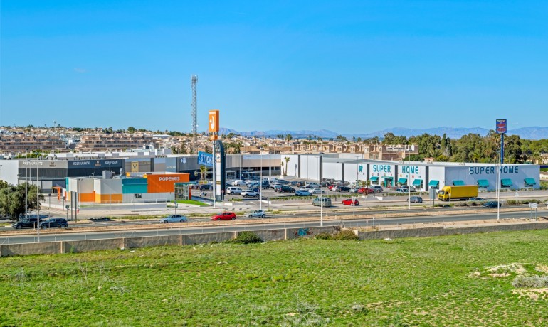 Venta - Apartamento / piso -
Orihuela Costa - Punta Prima