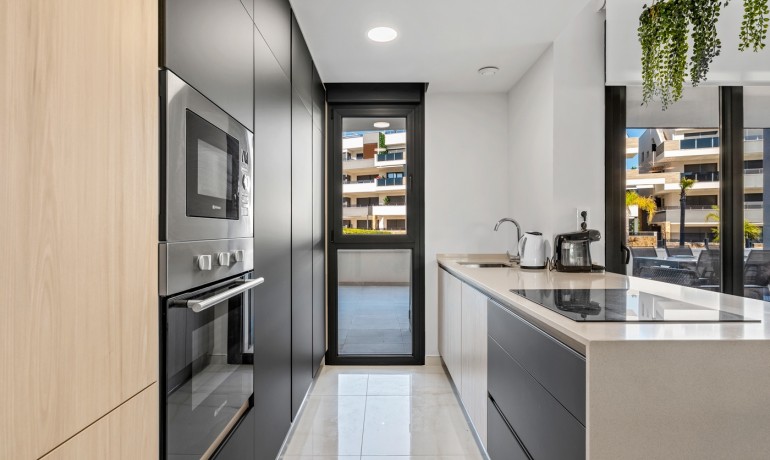 Herverkoop - Appartement / Flat -
Orihuela Costa - Playa Flamenca