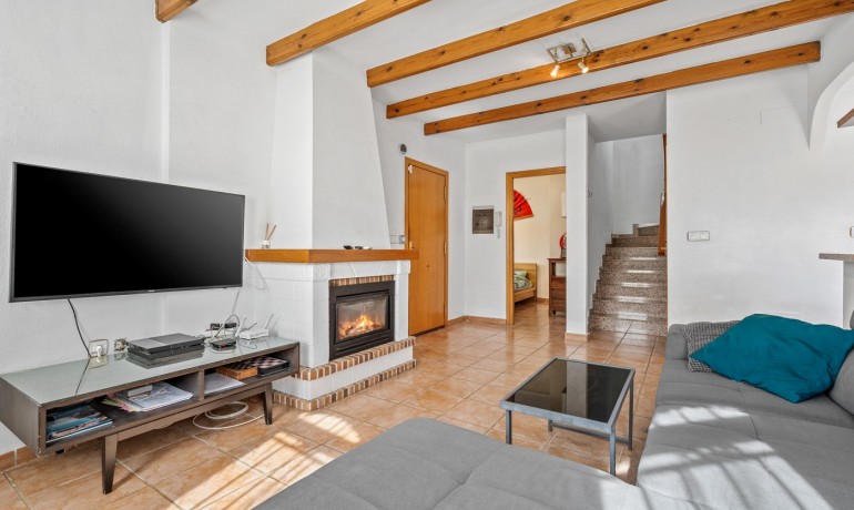 Herverkoop - Villa -
Orihuela Costa* - Castillo de Don Juan