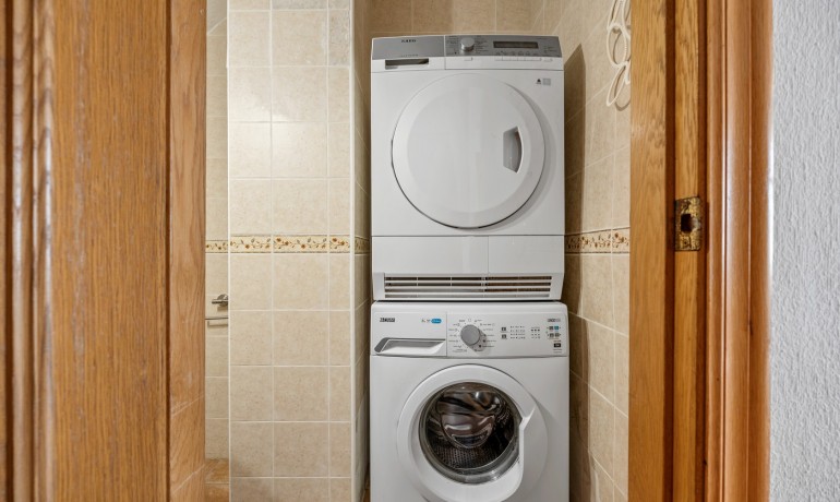 Herverkoop - Villa -
Orihuela Costa* - Castillo de Don Juan