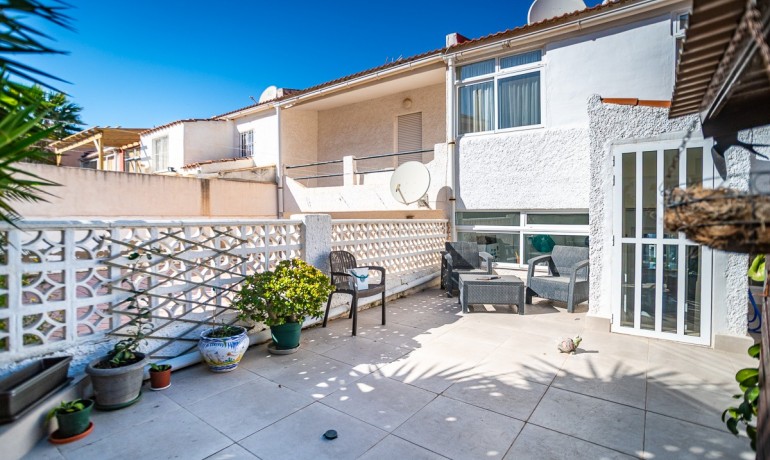 Revente - Appartement / Flat -
Orihuela Costa* - Los Balcones