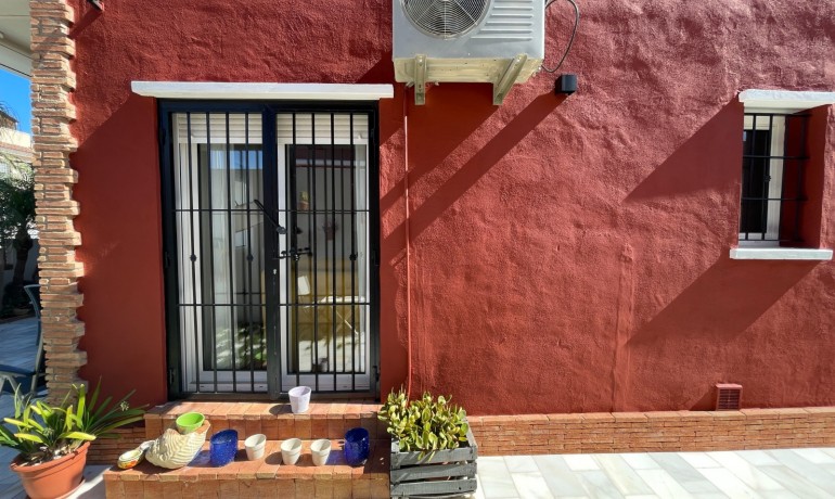 Sale - House -
Torre De La Horadada - Torre de la Horadada