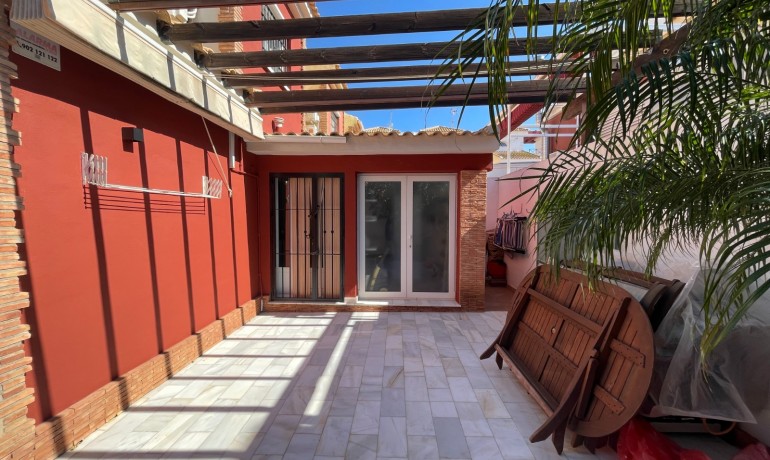 Sale - House -
Torre De La Horadada - Torre de la Horadada