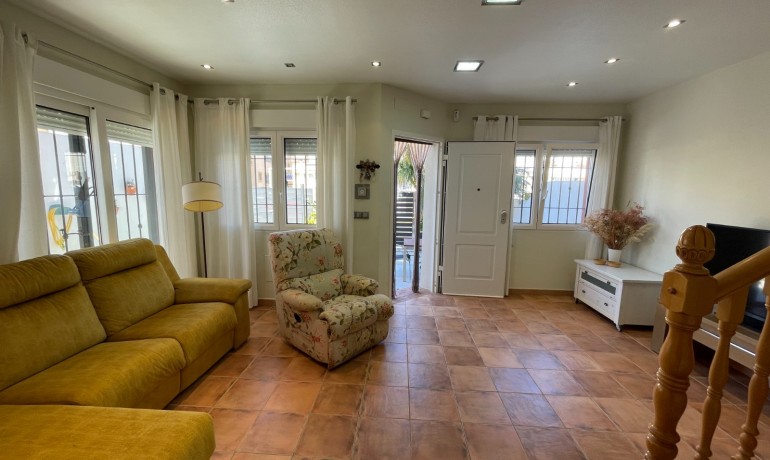 Sale - House -
Torre De La Horadada - Torre de la Horadada