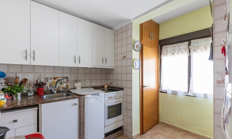 Herverkoop - Appartement / Flat -
Torrevieja* - Torretas