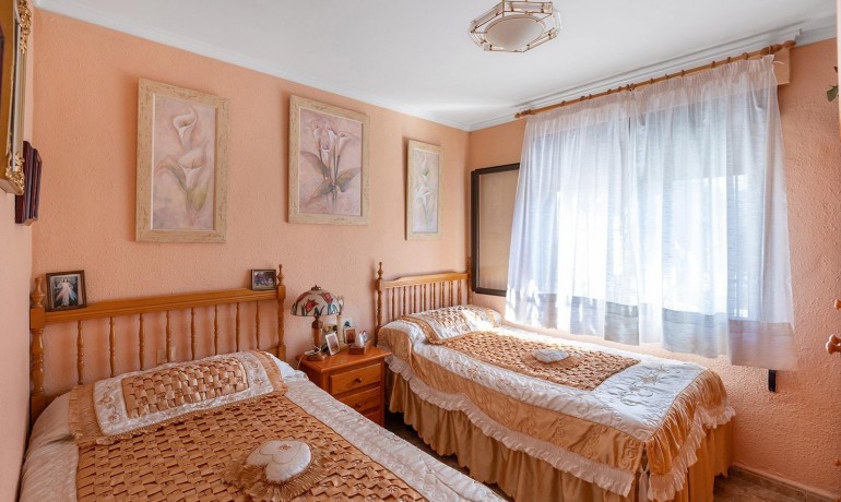 Herverkoop - Appartement / Flat -
Torrevieja* - Torretas