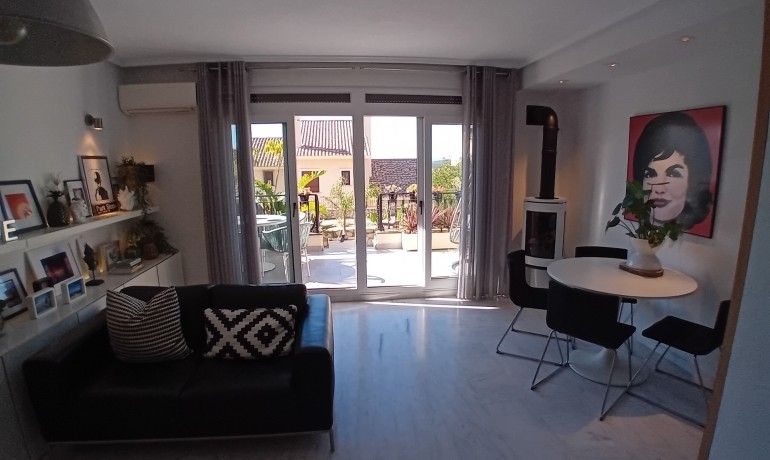 Herverkoop - Huis -
Algorfa - La Finca Golf Resort