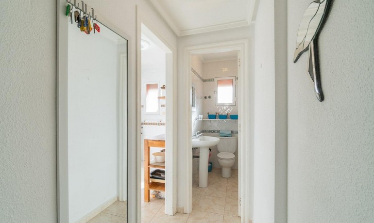 Sale - House -
Orihuela Costa* - Playa Flamenca