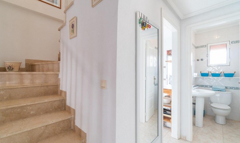 Sale - House -
Orihuela Costa* - Playa Flamenca