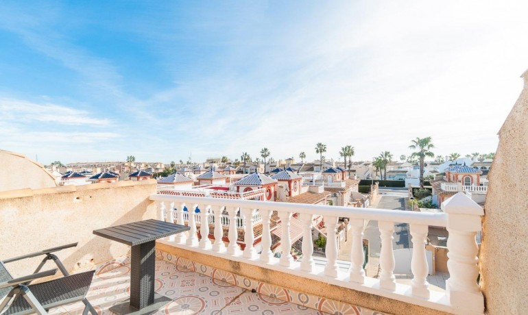 Sale - House -
Orihuela Costa* - Playa Flamenca