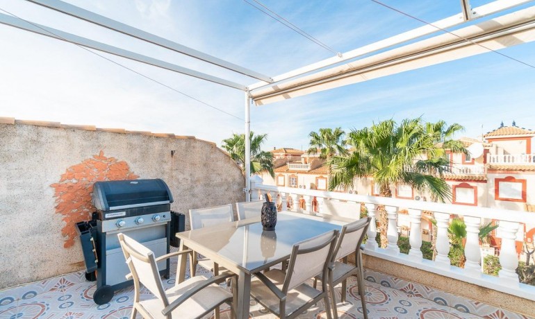 Sale - House -
Orihuela Costa* - Playa Flamenca