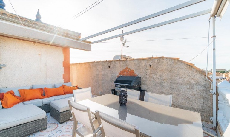 Sale - House -
Orihuela Costa* - Playa Flamenca