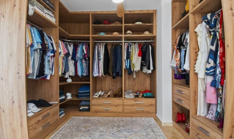 Venta - Villa -
Orihuela Costa - Las Ramblas