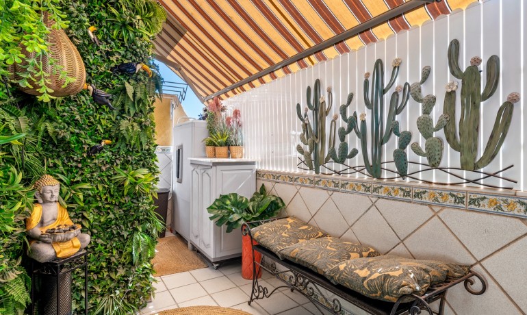 Herverkoop - Appartement / Flat -
Torrevieja* - Torrevieja