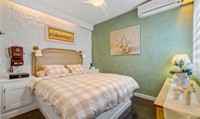 Herverkoop - Appartement / Flat -
Torrevieja* - Torrevieja