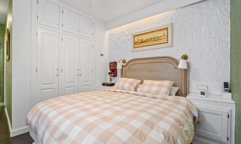 Herverkoop - Appartement / Flat -
Torrevieja* - Torrevieja