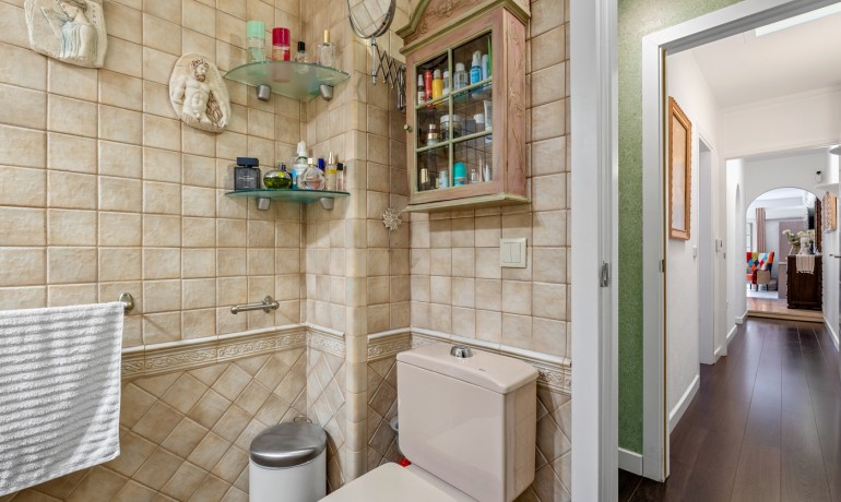 Herverkoop - Appartement / Flat -
Torrevieja* - Torrevieja