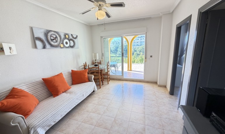 Herverkoop - Appartement / Flat -
La Zenia