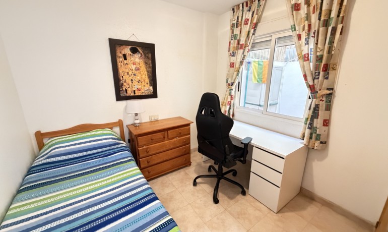 Herverkoop - Appartement / Flat -
La Zenia