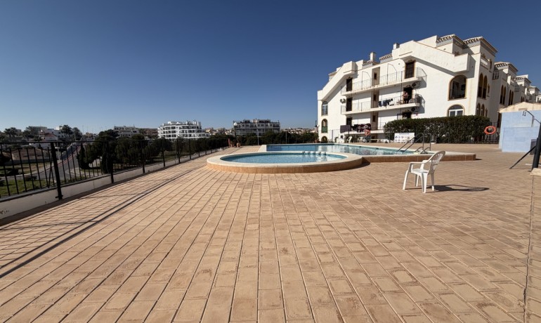Herverkoop - Appartement / Flat -
La Zenia