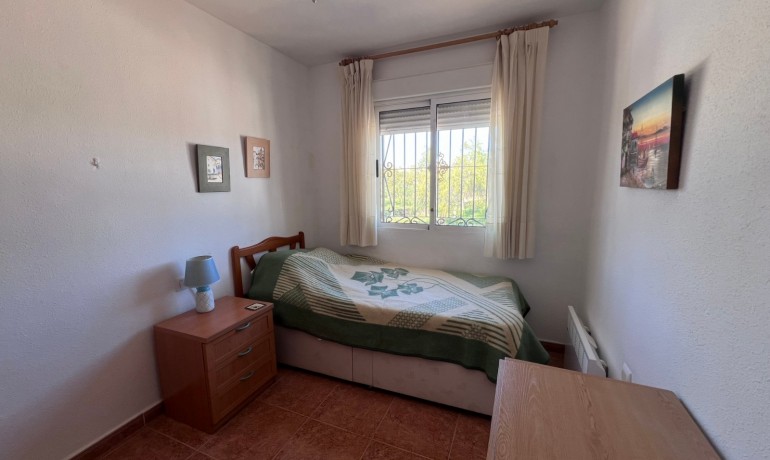 Venta - Casa -
Entre Naranjo - Vistabella Golf