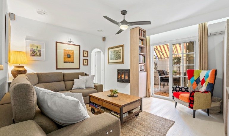 Herverkoop - Appartement / Flat -
Torrevieja - Torrevieja - Centre