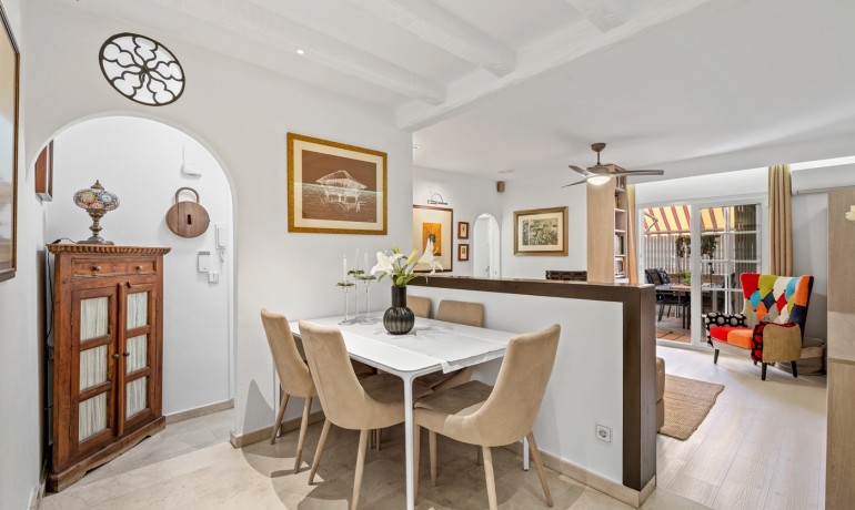 Herverkoop - Appartement / Flat -
Torrevieja - Torrevieja - Centre