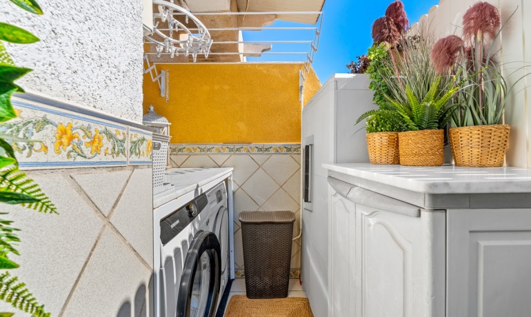 Herverkoop - Appartement / Flat -
Torrevieja - Torrevieja - Centre