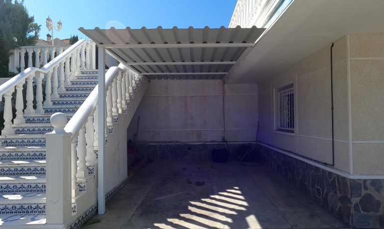 Revente - Villa -
Algorfa - La Finca Golf Resort