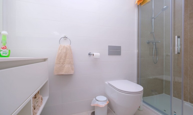 Venta - Apartamento / piso -
Playa Flamenca