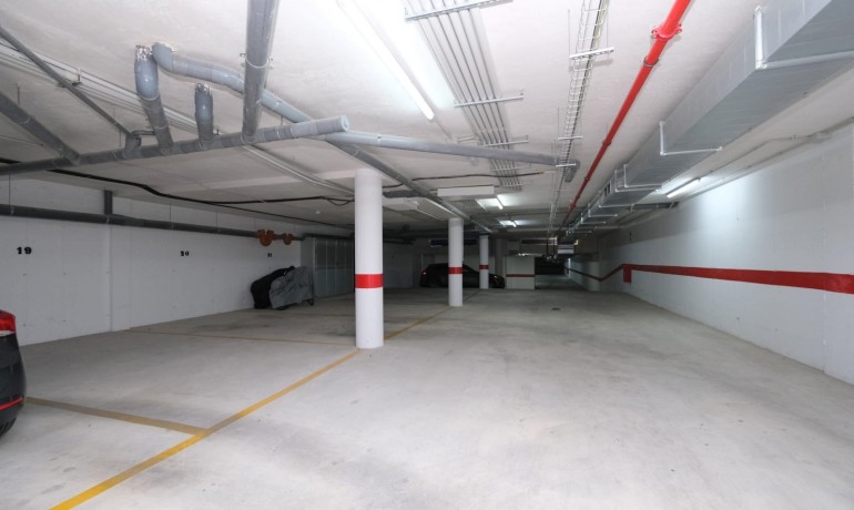 Venta - Apartamento / piso -
Playa Flamenca