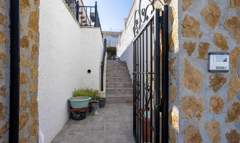 Herverkoop - Villa -
Bigastro - Villas Andrea